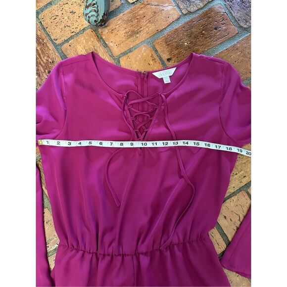 Decree Flowy Romper Magenta Fushia - Picture 8 of 8